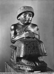 Gudea, furste av Lagash, staty tillägnad Ningizzida, nysumerisk, från Telloh, forntida Girsu, ca 2130 f.Kr.